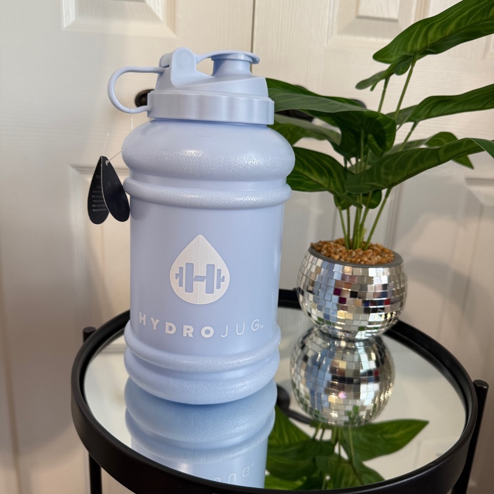 NWT HydroJug Classic Frost
